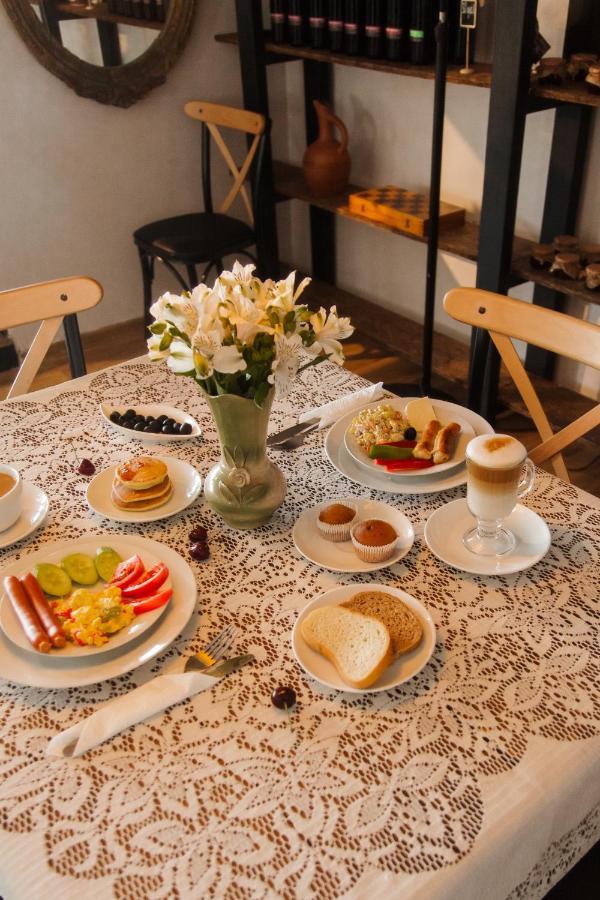 Hotel Tato Tbilisi Luaran gambar