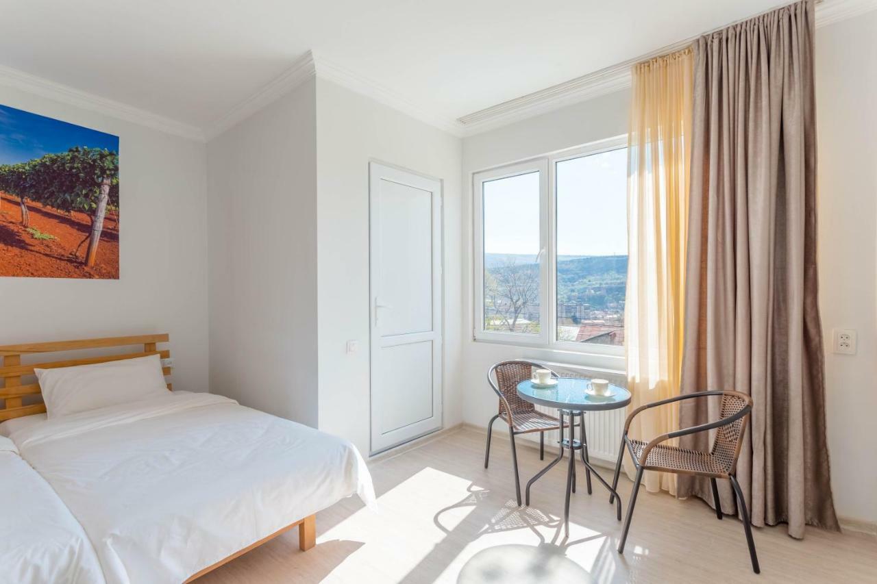 Hotel Tato Tbilisi Luaran gambar