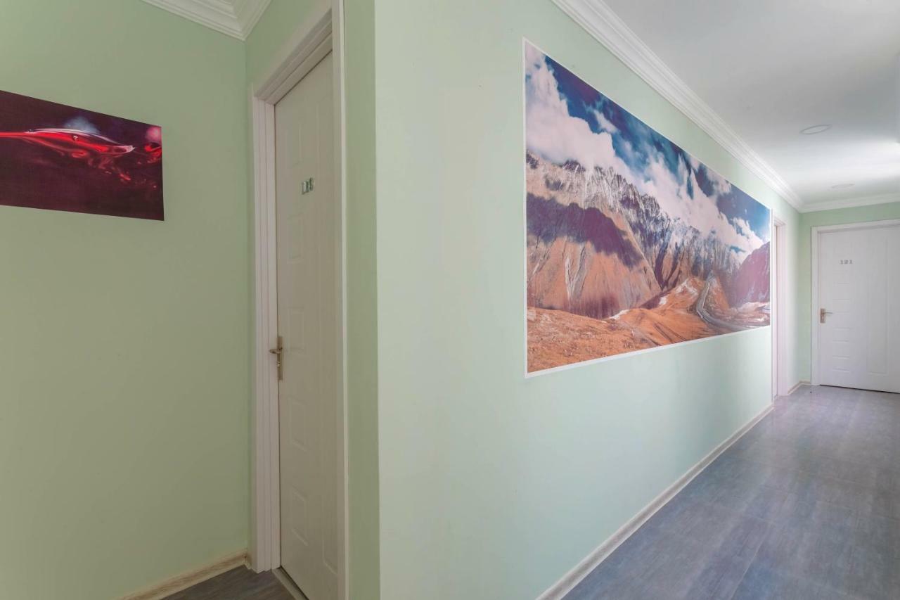 Hotel Tato Tbilisi Luaran gambar